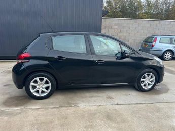 PEUGEOT 208 1.2 PureTech Active Hatchback 5dr Petrol Manual Euro 6 (82 ps)