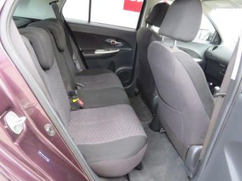 TOYOTA URBAN CRUISER 1.3l 5dr 100 BHP