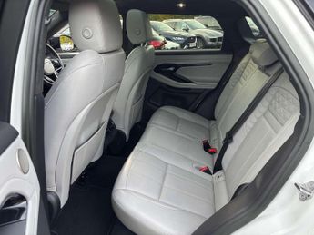 LAND ROVER RANGE ROVER EVOQUE 2.0 D200 MHEV Autobiography SUV 5dr Diesel Auto 4WD Euro 6 (s/s)