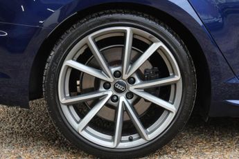 AUDI S4 3.0 TFSI V6 Saloon 4dr Petrol Tiptronic quattro Euro 6 (s/s) (35