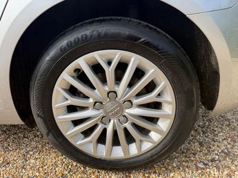 AUDI A3 2.0 TDI SE Technik Sportback 5dr Diesel Manual Euro 6 (s/s) (150