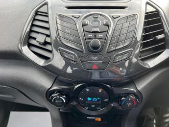 FORD ECOSPORT 1.0T EcoBoost Titanium 2WD Euro 5 (s/s) 5dr