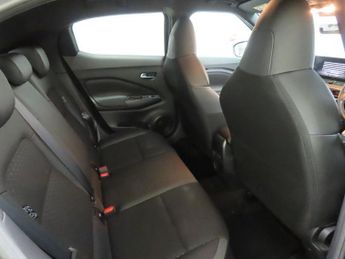 NISSAN JUKE 1.6 N-Connecta SUV 5dr Petrol Hybrid Auto Euro 6 (143 ps)