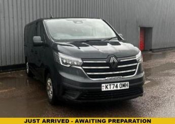 Renault Trafic 2.0 dCi SL28 Advance Minibus Double Cab 5dr Diesel Manual L1 H1 