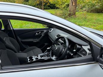 RENAULT KADJAR 1.5 dCi Dynamique Nav SUV 5dr Diesel EDC Euro 6 (s/s) (110 ps)