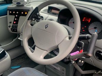 RENAULT KANGOO 1.6 EXPRESSION 16V 5d 94 BHP