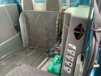 RENAULT KANGOO 1.6 EXPRESSION 16V 5d 94 BHP