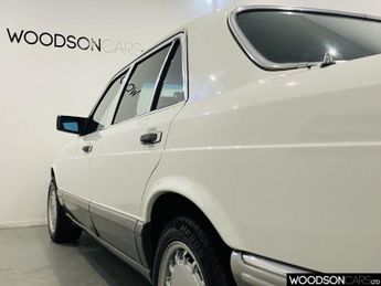 MERCEDES-BENZ 500 W126 5.0 SEL V8 Automatic