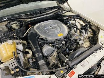 MERCEDES-BENZ 500 W126 5.0 SEL V8 Automatic