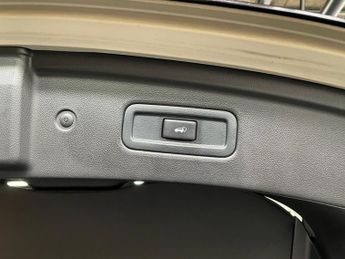 INFINITI QX70 3.0 QX70 30D GT PREMIUM 5d 235 BHP