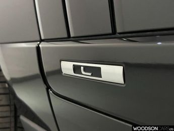 LAND ROVER RANGE ROVER 4.4 SDV8 AUTOBIOGRAPHY LWB 5d 339 BHP