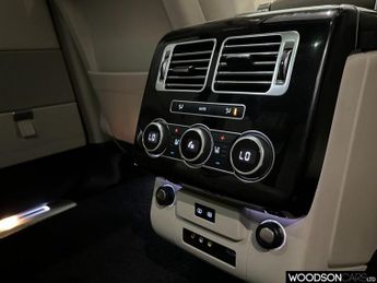 LAND ROVER RANGE ROVER 4.4 SDV8 AUTOBIOGRAPHY LWB 5d 339 BHP