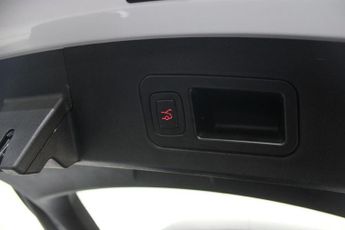 TESLA MODEL S 75D (Dual Motor) Hatchback 5dr Electric Auto 4WD [PAN ROOF]