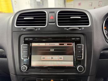 VOLKSWAGEN GOLF 1.6 SE TDI DSG 5d 103 BHP