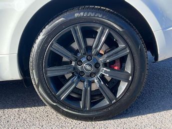 Land Rover RANGE ROVER SPORT 3.0 Range Rover Sport Autobiography Dynamic SDV6 Auto 4WD 5dr