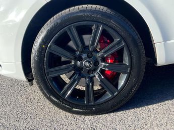 Land Rover RANGE ROVER SPORT 3.0 Range Rover Sport Autobiography Dynamic SDV6 Auto 4WD 5dr