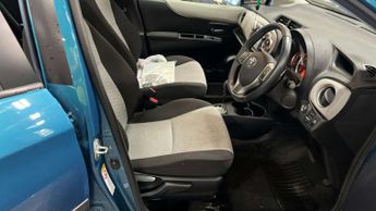 Toyota Yaris 1.33 Dual VVT-i T Spirit Hatchback 5dr Petrol Multidrive S Euro 