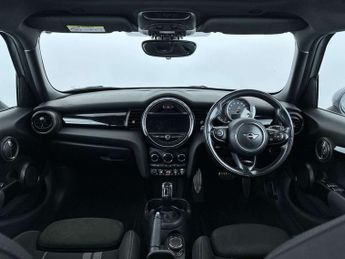 MINI HATCH 1.5 Cooper D Auto 5dr