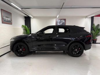 JAGUAR F-PACE 2.0 F-PACE R-Dynamic Black AWD Auto 4WD 5dr