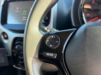 Peugeot 108 1.0 108 Active 5dr