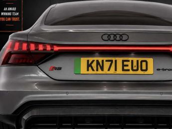 Audi RS E-TRON GT RS e-tron GT Carbon Vorsprung 4WD 4dr