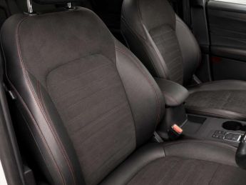 Ford Kuga 2.5 Kuga ST-Line X Edition PHEV CVT 5dr