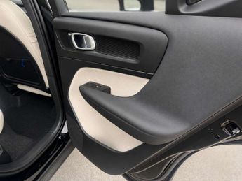Volvo XC40 1.5 XC40 Inscription Pro T5 Recharge Auto 5dr
