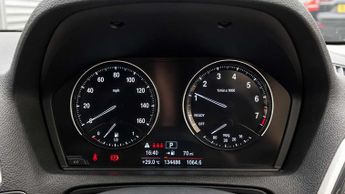 BMW 1 SERIES 1.5 118i SE Auto 5dr