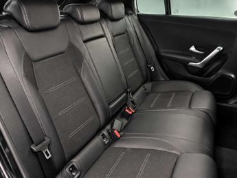 Mercedes-Benz CLA 1.3 CLA 250 AMG Line Premium+ E Auto 4dr