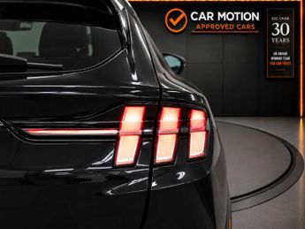 Ford MUSTANG MACH-E Mustang Mach-E Extended-Range RWD 5dr