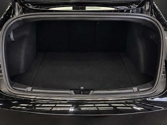 Tesla Model 3 Model 3 Long Range AWD 4WD 4dr
