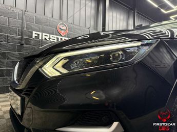 Nissan Qashqai 1.6 dCi Tekna SUV 5dr Diesel XTRON Euro 6 (s/s) (130 ps)