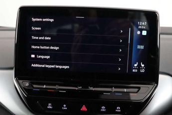 Volkswagen ID.4 Pure 52kWh Life SUV 5dr Electric Auto (148 ps)