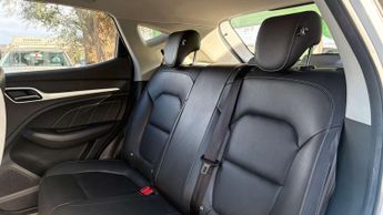 MG MG ZS 1.0 T-GDI Exclusive SUV 5dr Petrol Auto Euro 6 (111 ps)