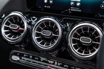 MERCEDES-BENZ EQA EQA 250 AMG Line Premium 5dr