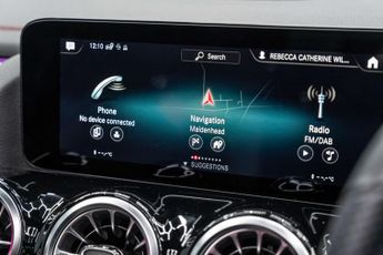 MERCEDES-BENZ EQA EQA 250 AMG Line Premium 5dr