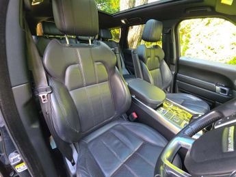 LAND ROVER RANGE ROVER SPORT 3.0 Range Rover Sport HSE Dynamic SDV6 Auto 4WD 5dr