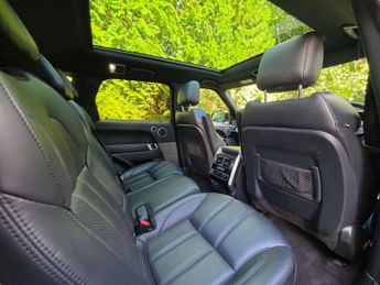 LAND ROVER RANGE ROVER SPORT 3.0 Range Rover Sport HSE Dynamic SDV6 Auto 4WD 5dr