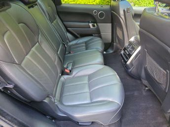 LAND ROVER RANGE ROVER SPORT 3.0 Range Rover Sport HSE Dynamic SDV6 Auto 4WD 5dr