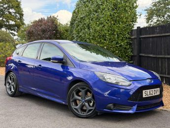 Ford Focus 2.0T EcoBoost ST-2 Hatchback 5dr Petrol Manual Euro 5 (s/s) (250