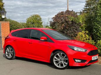 Ford Focus 1.0T EcoBoost ST-Line Hatchback 5dr Petrol Manual Euro 6 (s/s) (