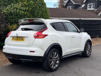Nissan Juke 1.6 Tekna SUV 5dr Petrol CVT Euro 5 (117 ps)