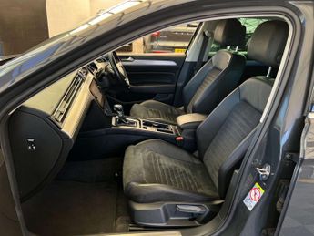 VOLKSWAGEN PASSAT 1.4 Passat GTe Semi-Auto 5dr