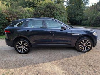 JAGUAR F-PACE 2.0 F-PACE Portfolio AWD D Auto 4WD 5dr