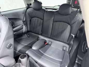 MINI HATCH 2.0 Cooper S Exclusive Auto 3dr