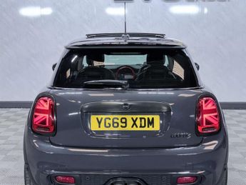 MINI HATCH 2.0 Cooper S Exclusive Auto 3dr