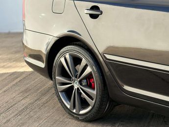 Skoda OCTAVIA 2.0 Octavia vRS TDI CR Semi-Auto 5dr