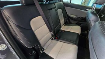 KIA SPORTAGE 2.0 Sportage GT-Line CRDi 4x4 Auto 4WD 5dr