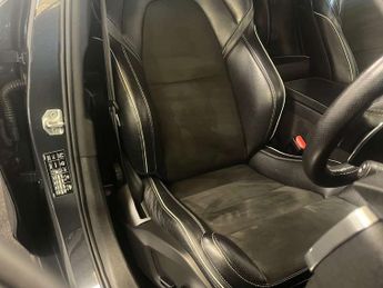 VOLVO V90 2.0 V90 R-Design D4 Auto 5dr