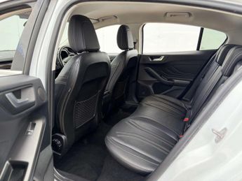 Ford Focus 1.0 Focus Vignale Auto 5dr